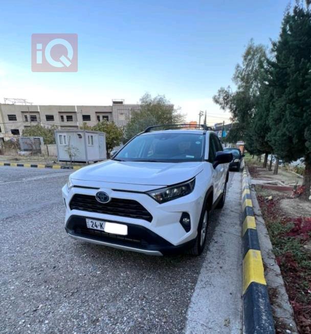 تويوتا راف 4